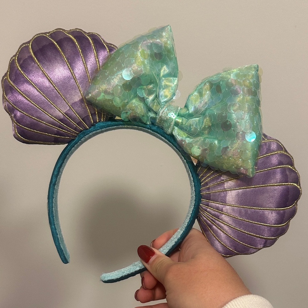 Disney’s The Little Mermaid shell ears